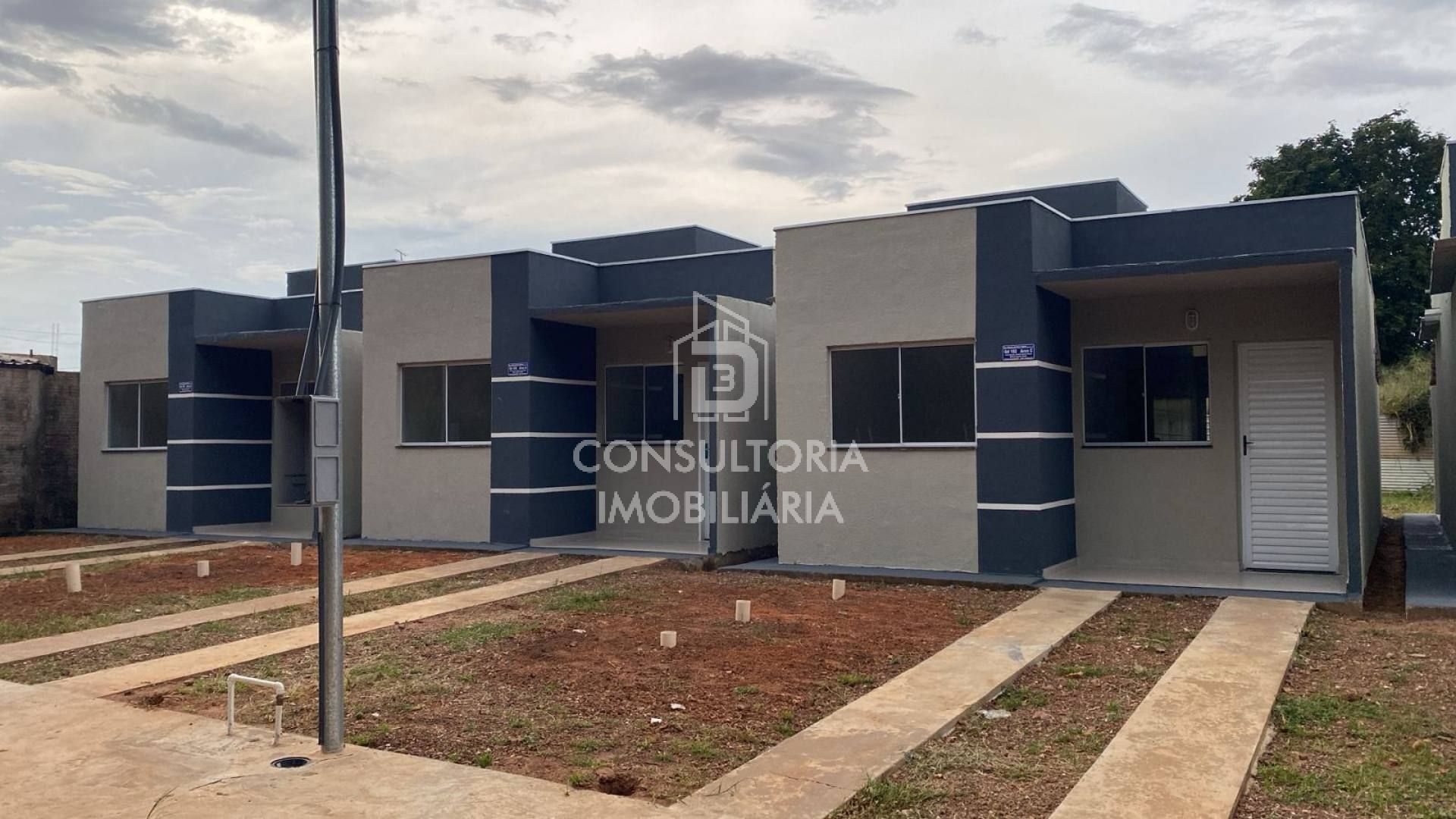 LINDA CASA ,BAIRRO COSTA VERDE