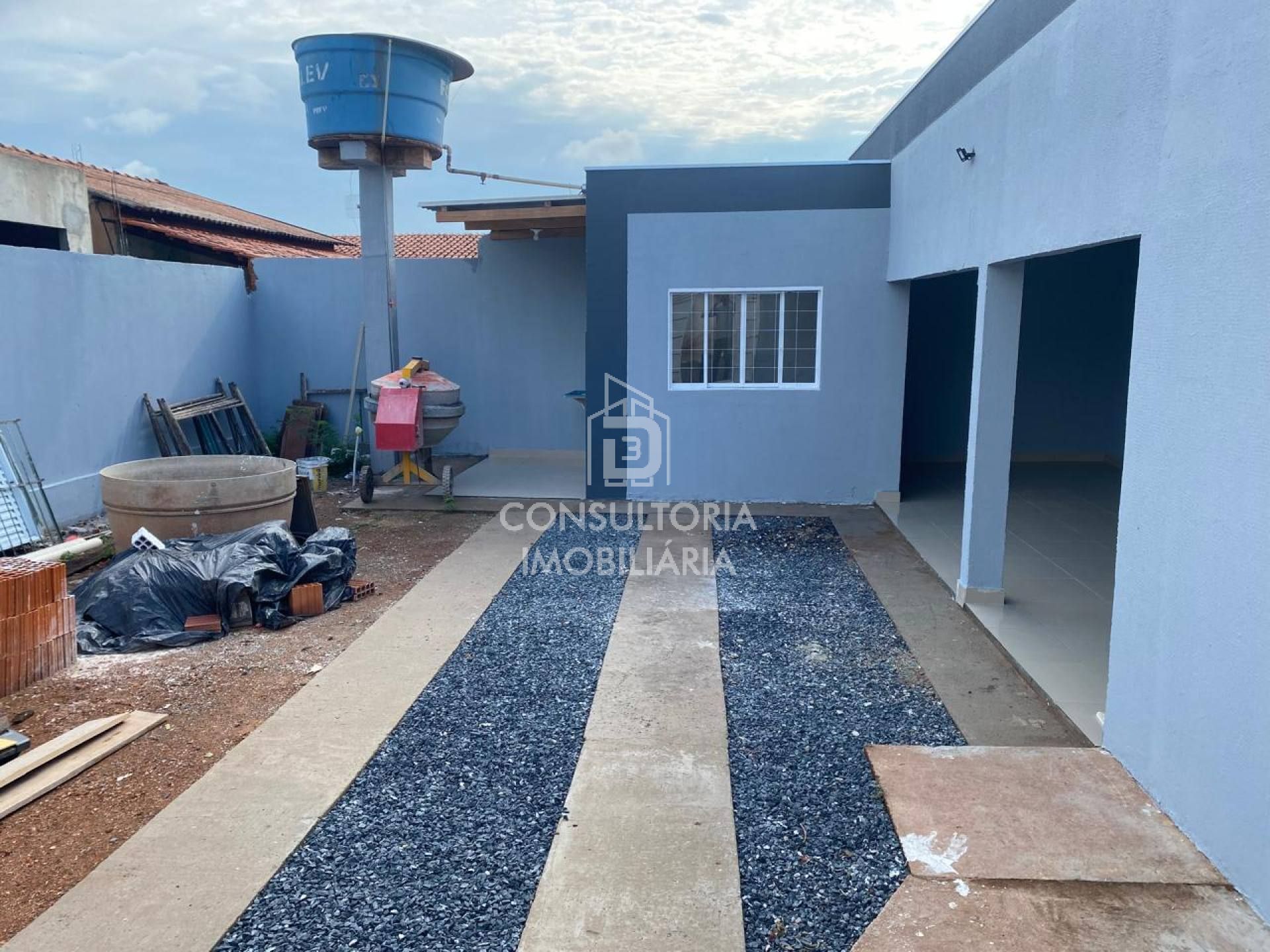 LINDA CASA , BAIRRO NOVA FRONTEIRA