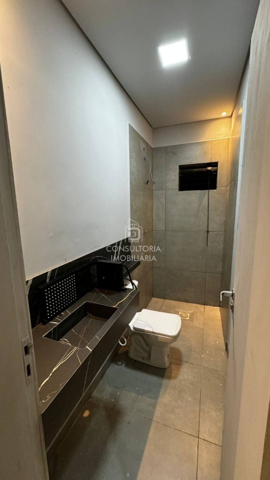 LINDA CASA , BAIRRO JARDIM DOS YPE