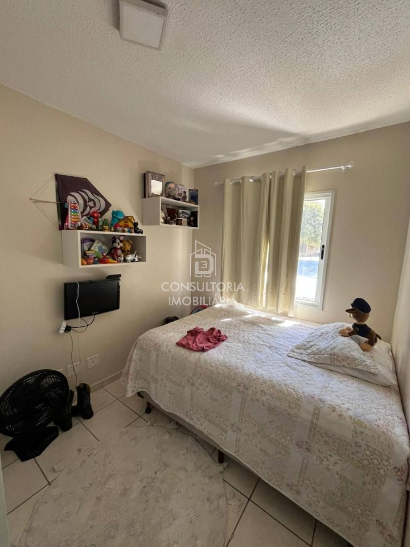LINDA CASA, CONDOMINIO ESMERALDA