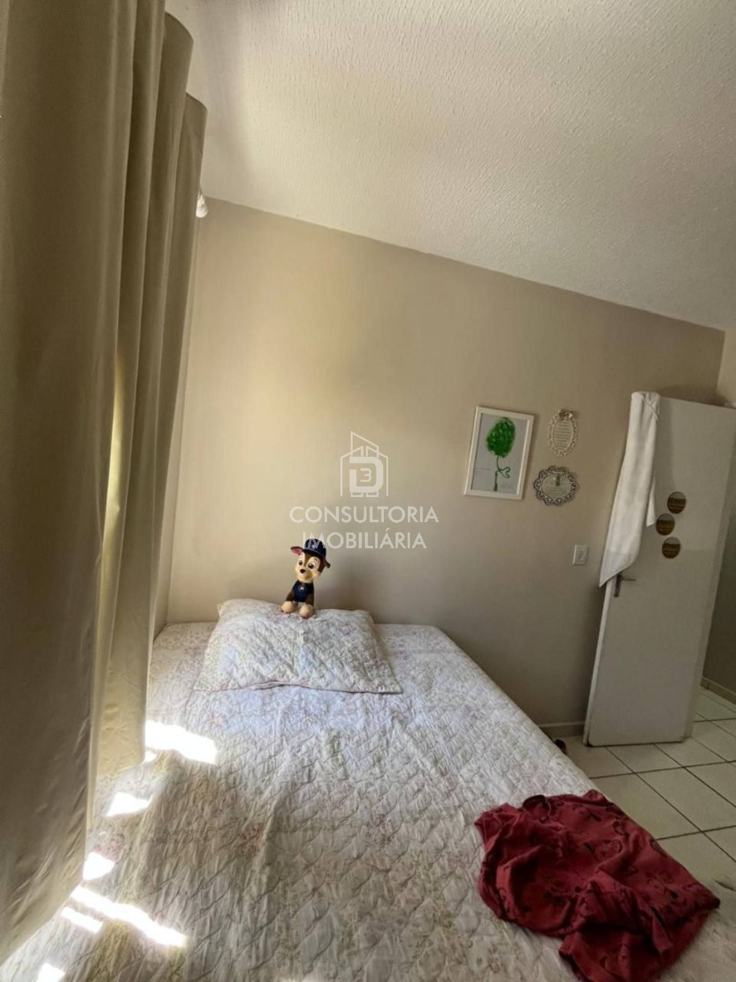 LINDA CASA, CONDOMINIO ESMERALDA