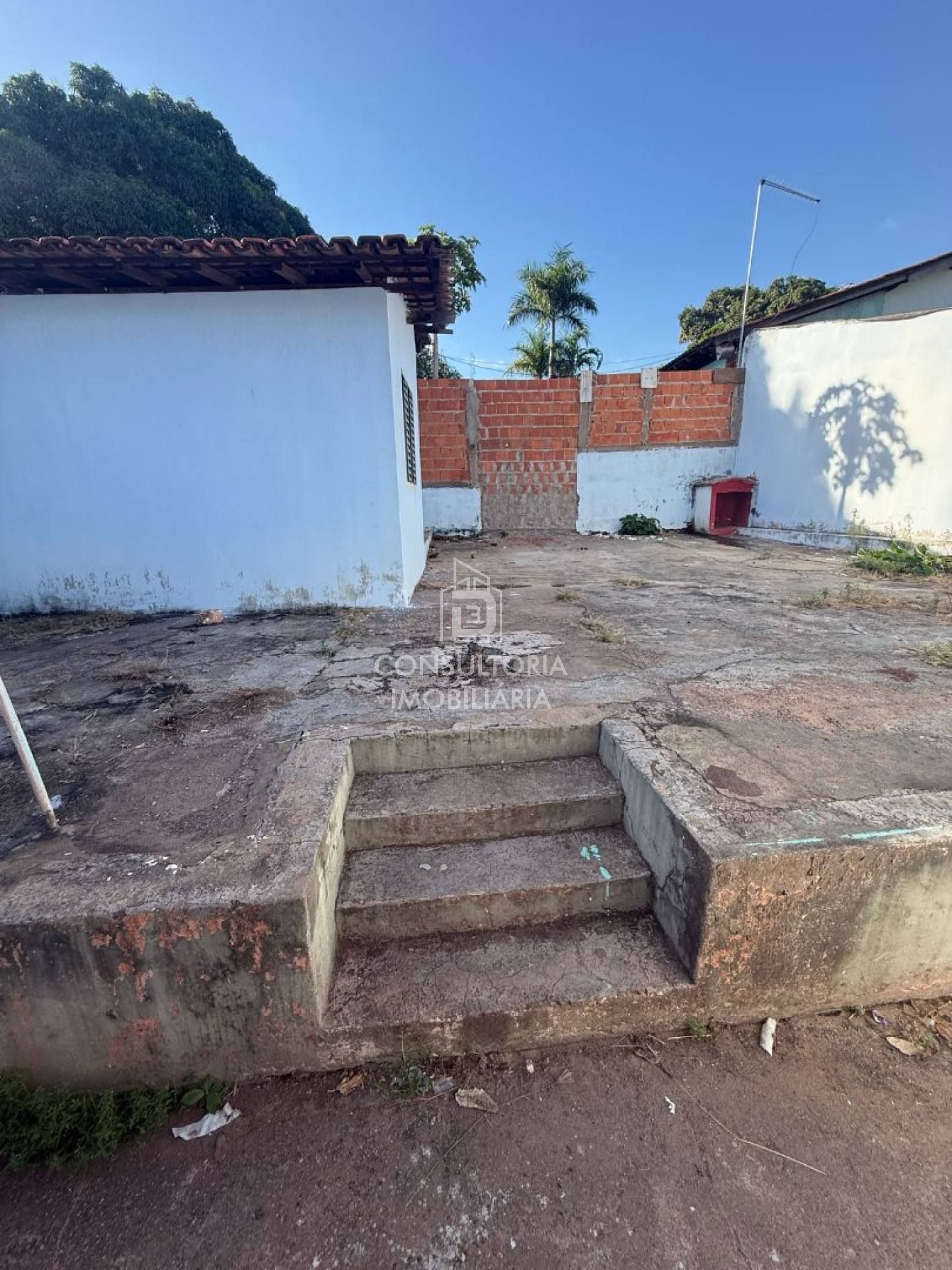 LINDA CASA, BAIRRO AGUA VERMELHA