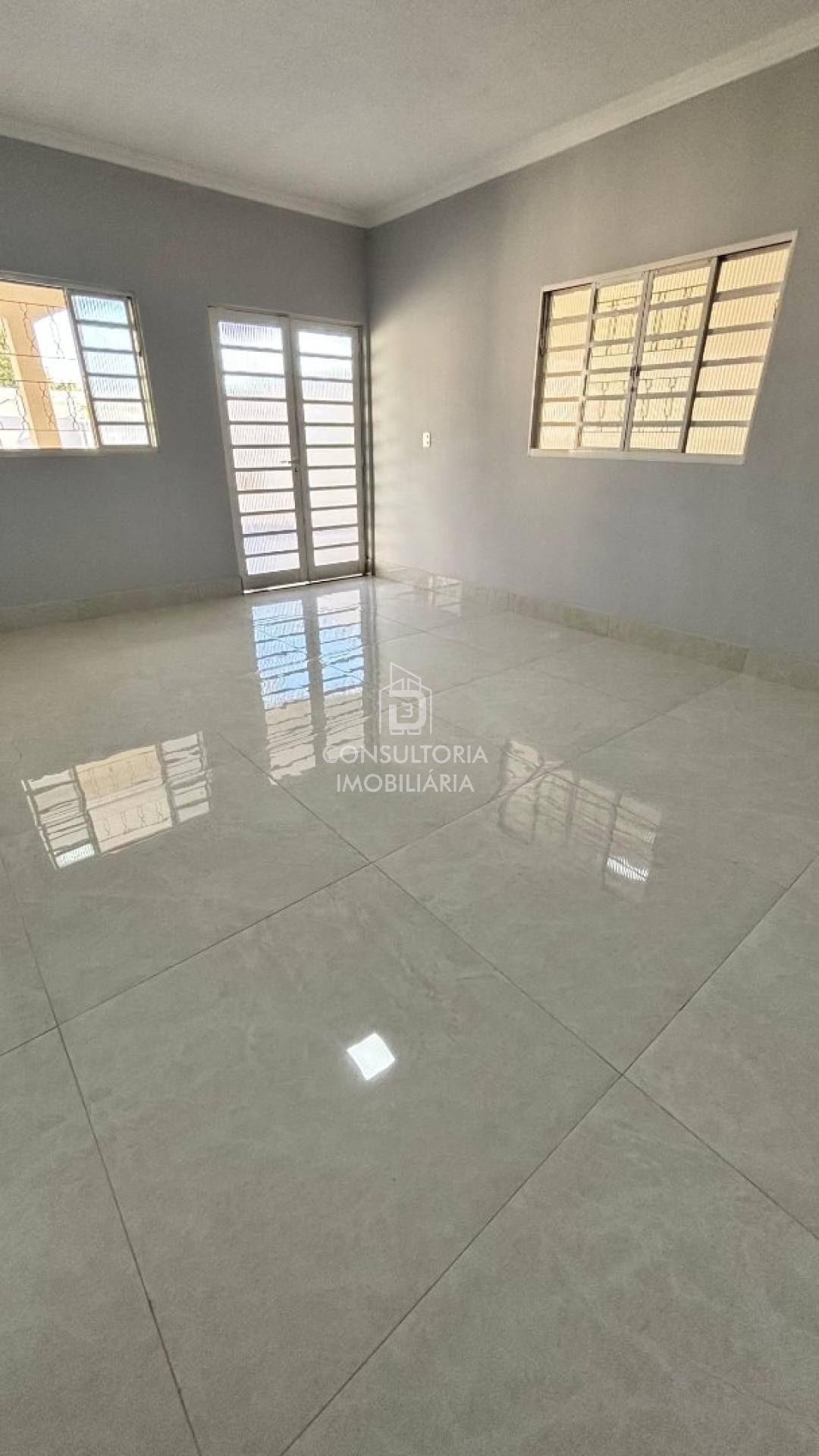 LINDA CASA , BAIRRO MORADO DO OURO