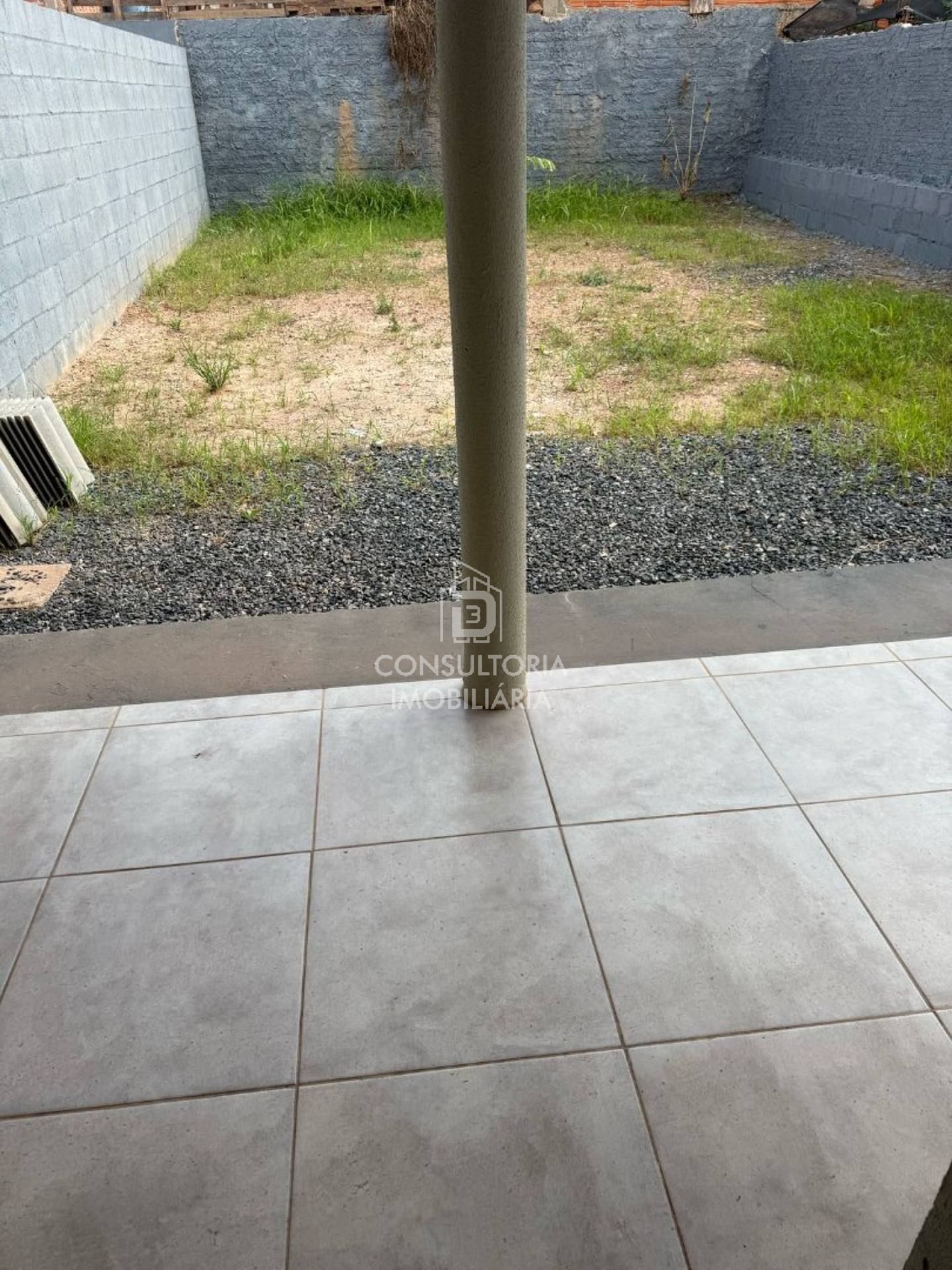 LINDA CASA ,BAIRRO NOVO MUNDO