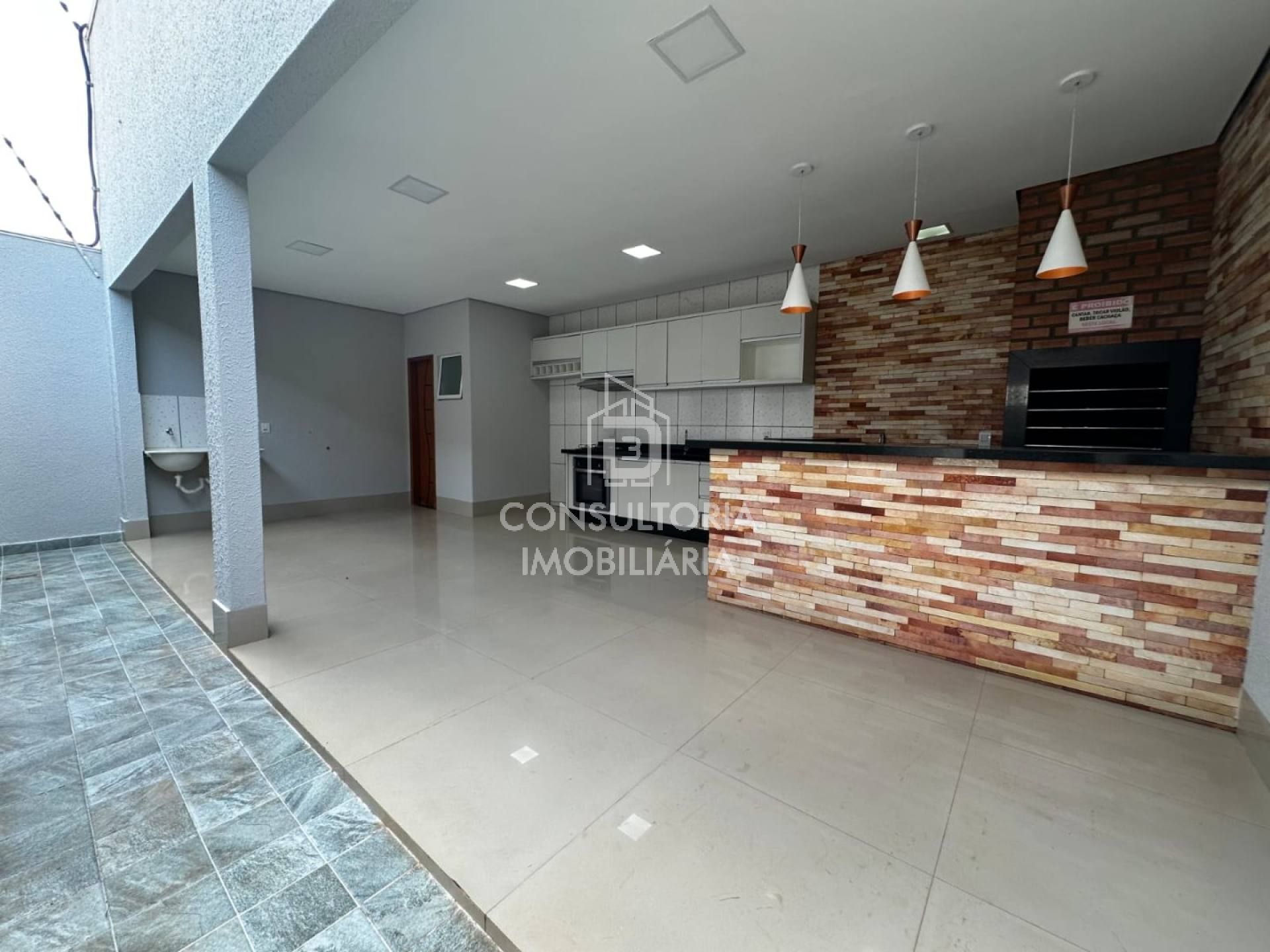 LINDA CASA , CONDOMINIO SERRA AZUL 2