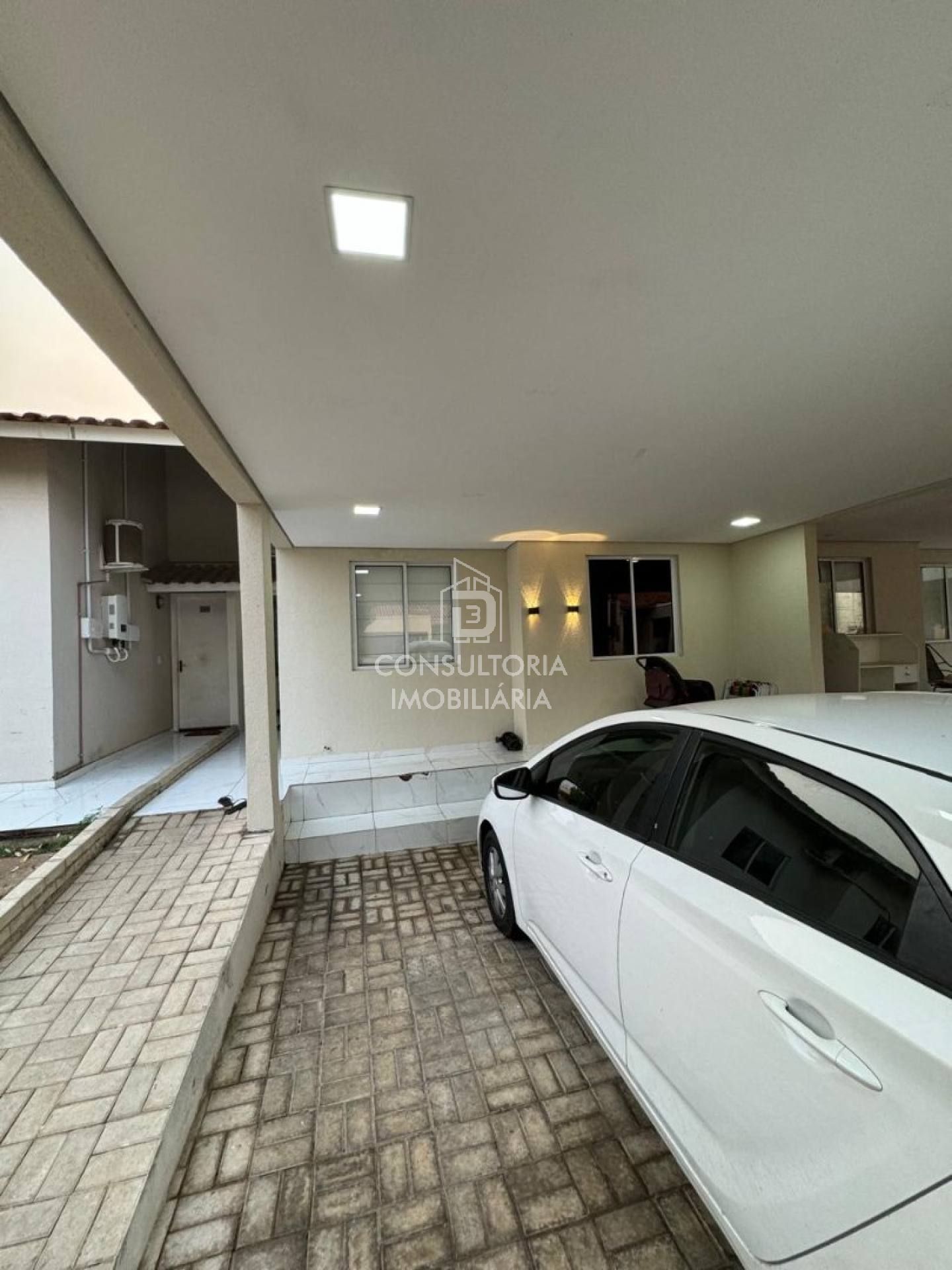 LINDA CASA , CONDOMINIO RUBI