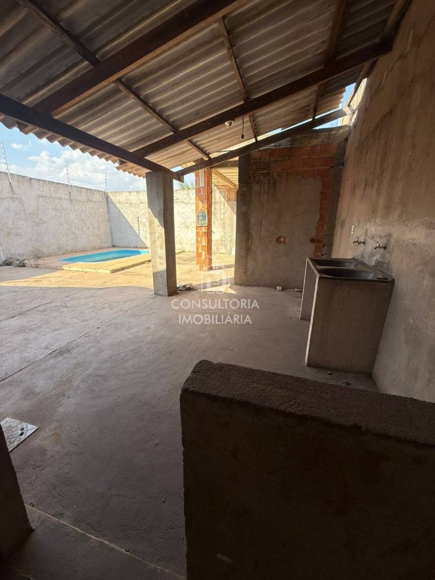 LINDA CASA, BAIRRO JARDIM DOS ESTADOS