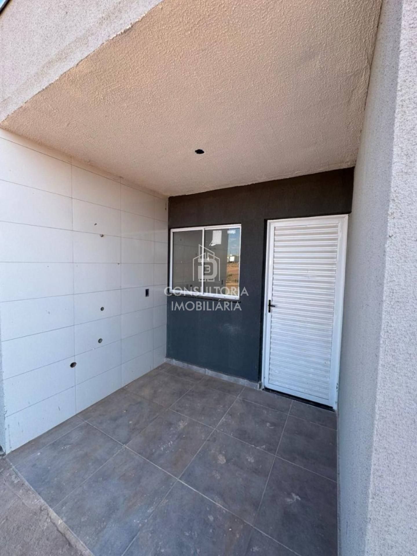 LINDA CASA, BAIRRO NOVO MUNDO