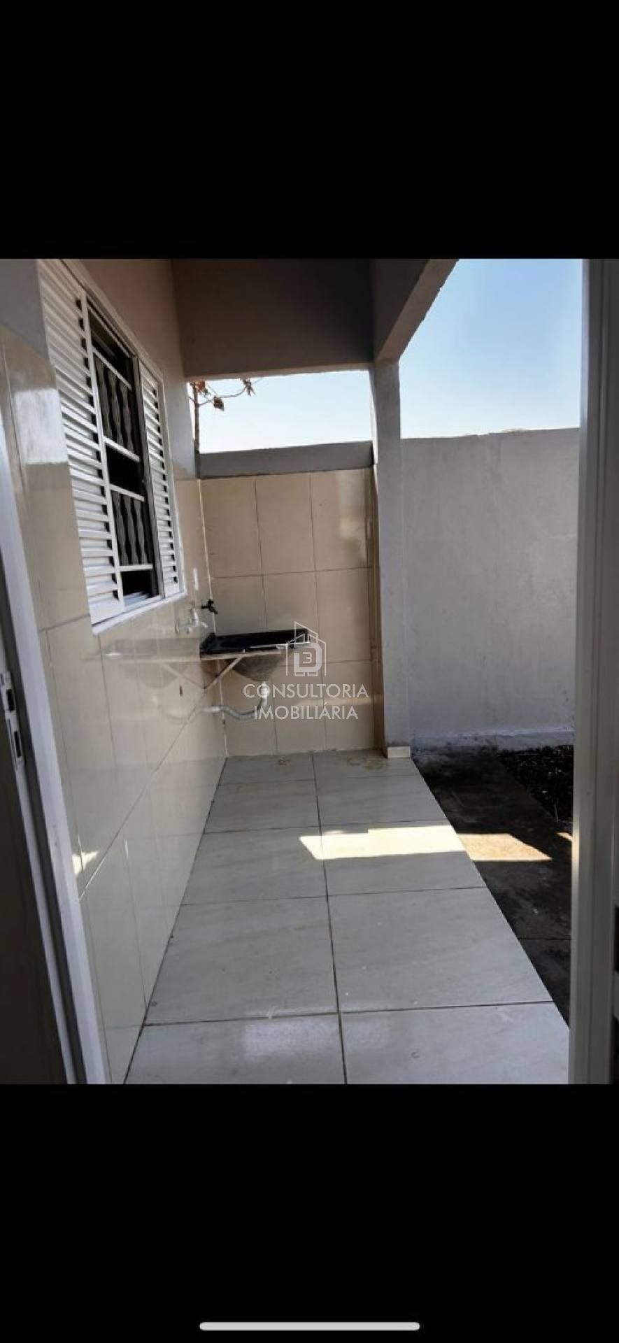 LINDA CASA , BAIRRO NOVO MUNDO