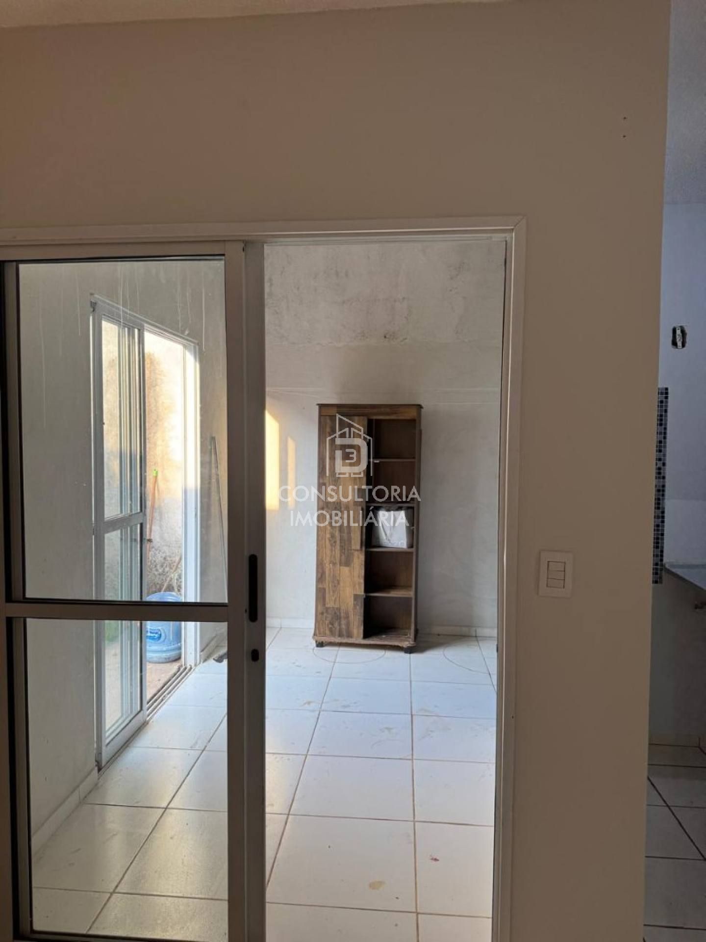 LINDA CASA CONDOMINIO ESMERALDA