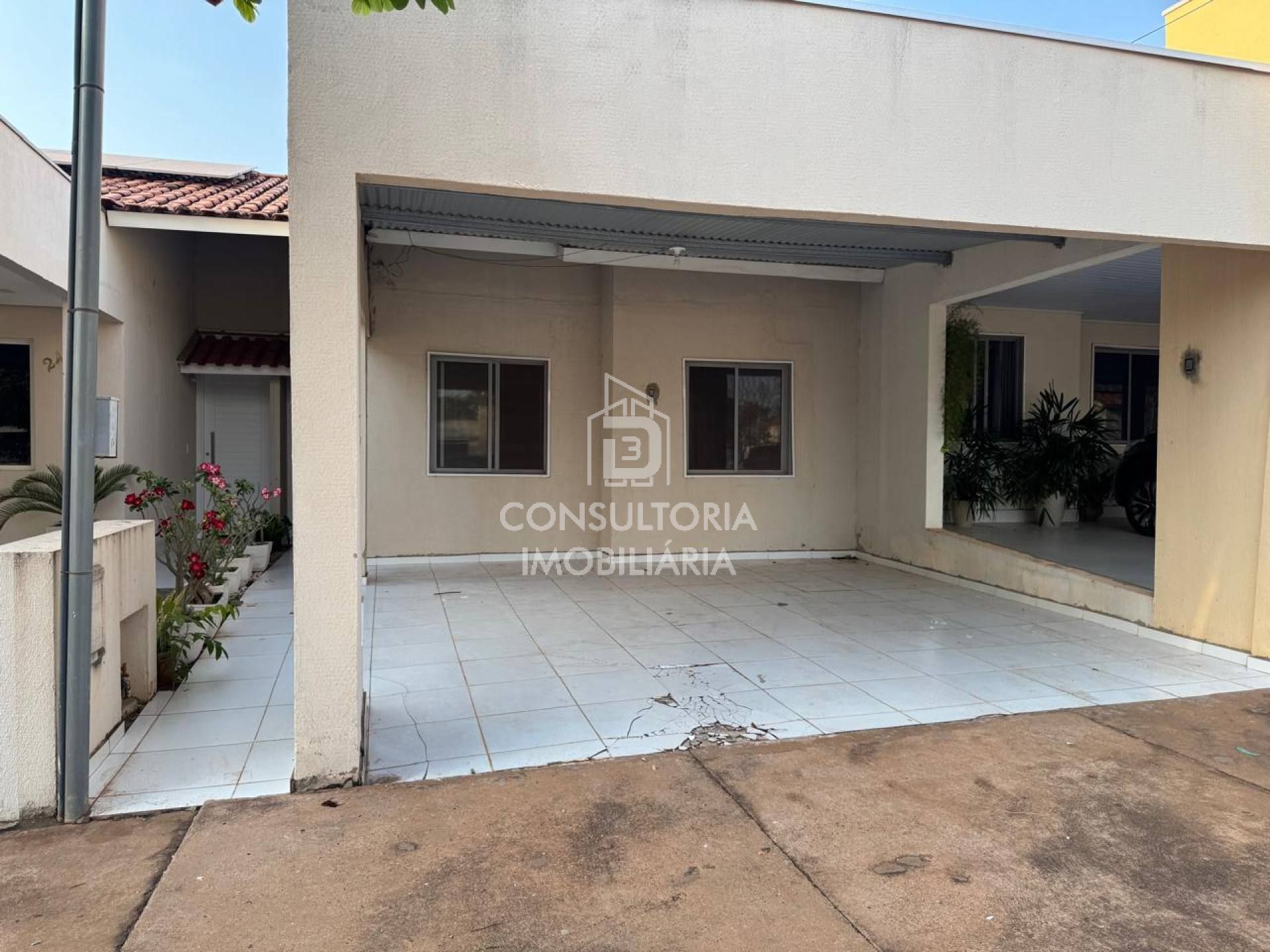 LINDA CASA CONDOMINIO ESMERALDA