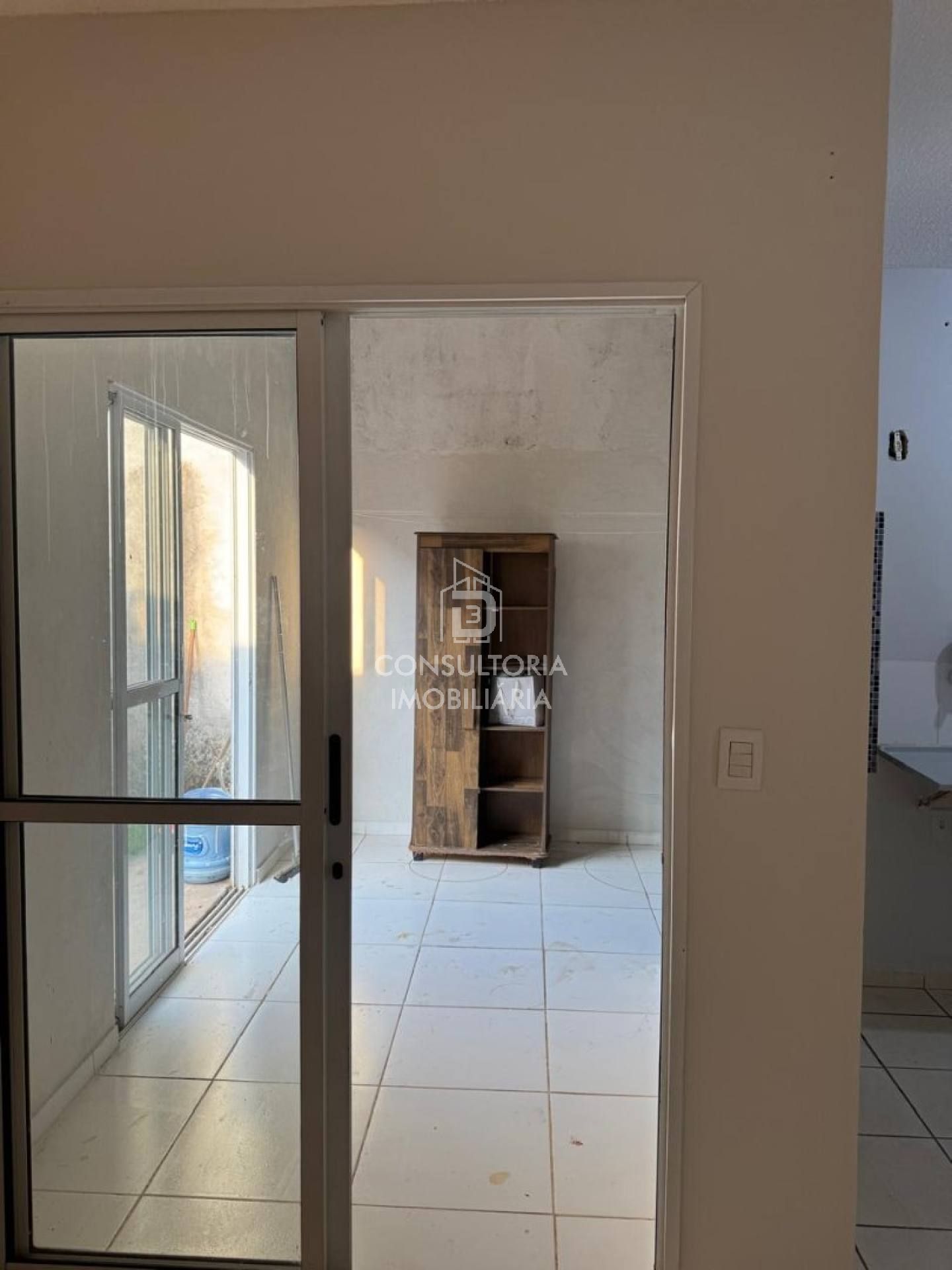 LINDA CASA CONDOMINIO ESMERALDA