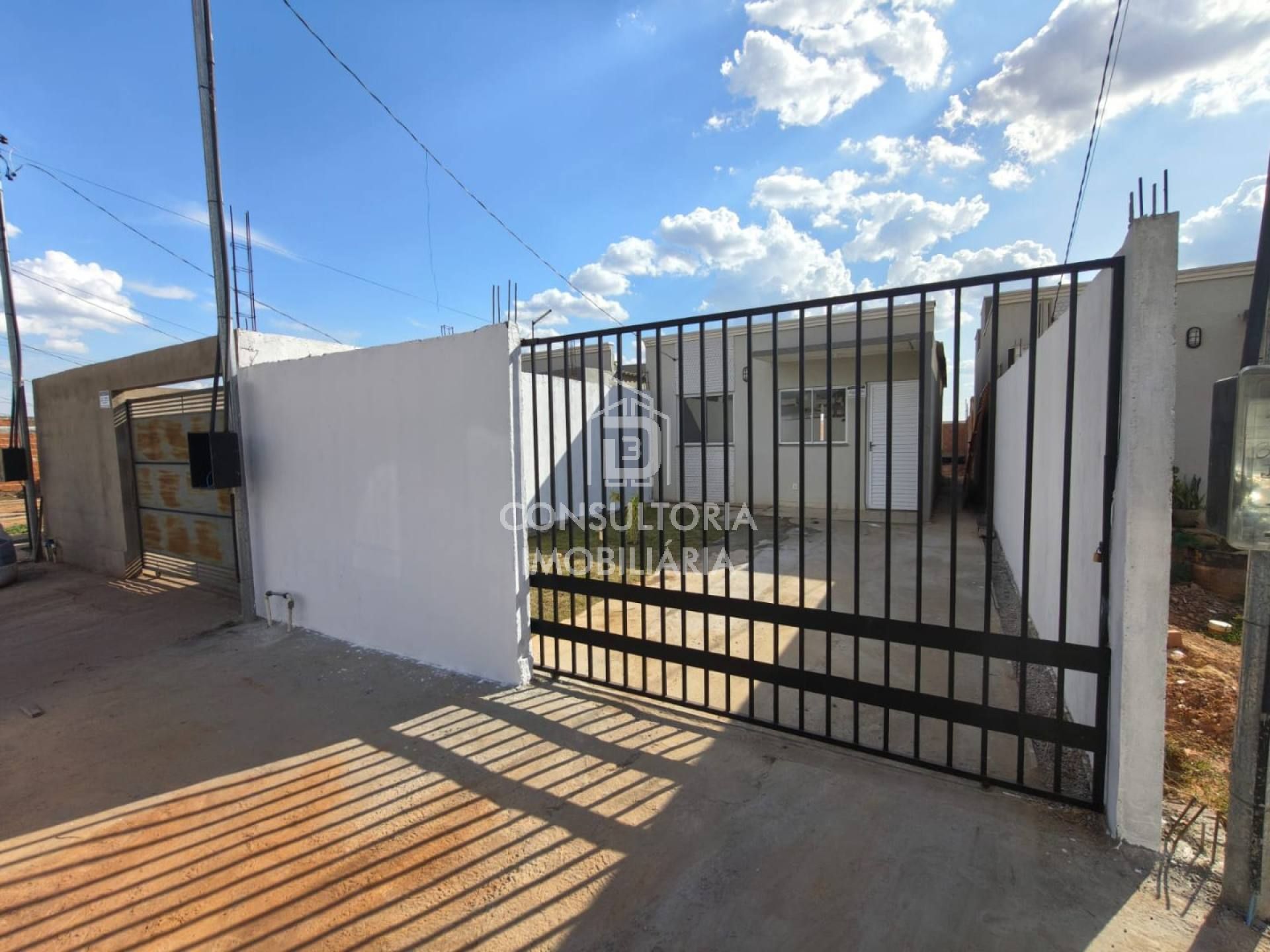 LINDA CASA, BAIRRO IKARAY