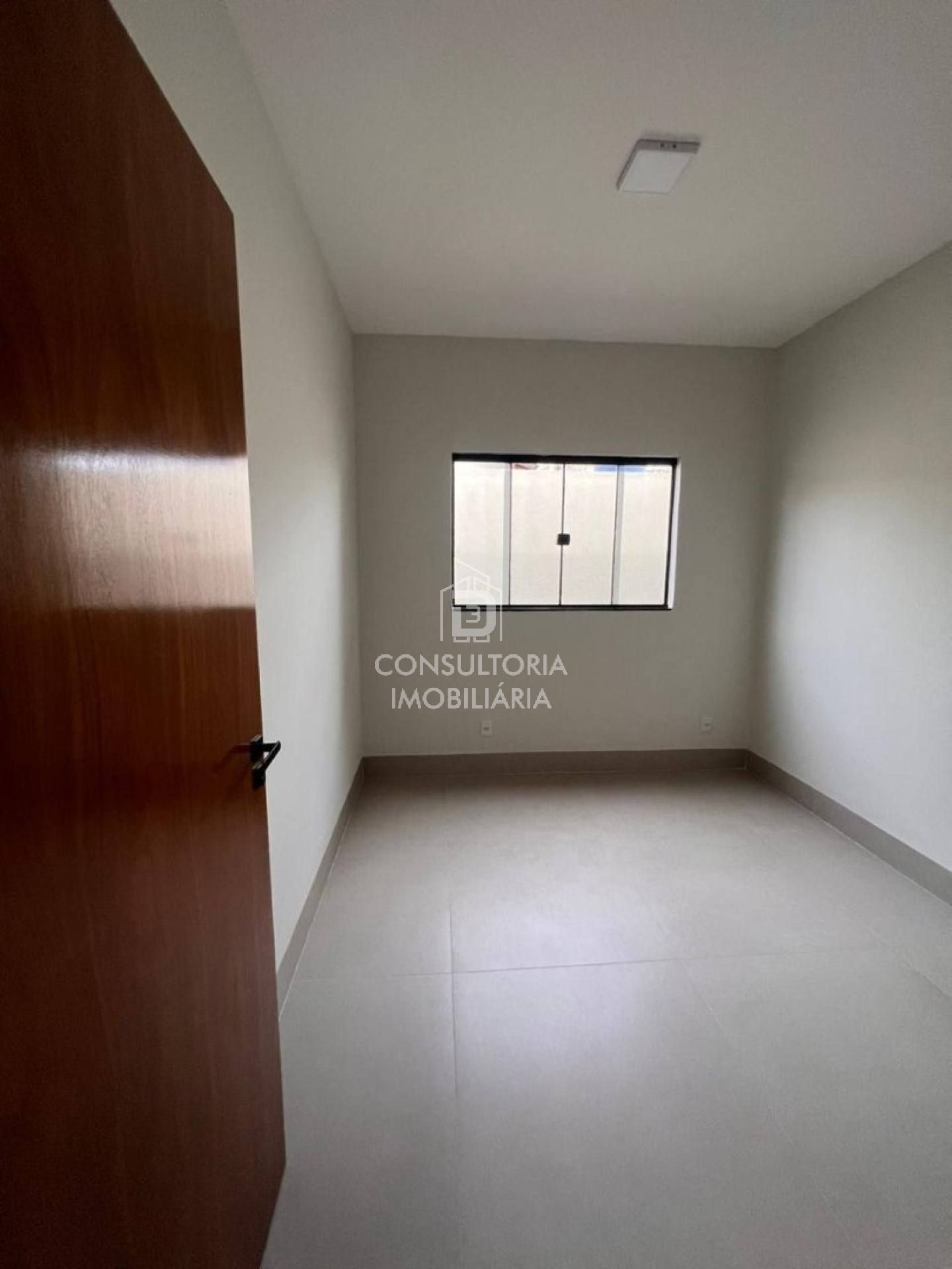 LINDA CASA , BAIRRO JARDIM PAULA II