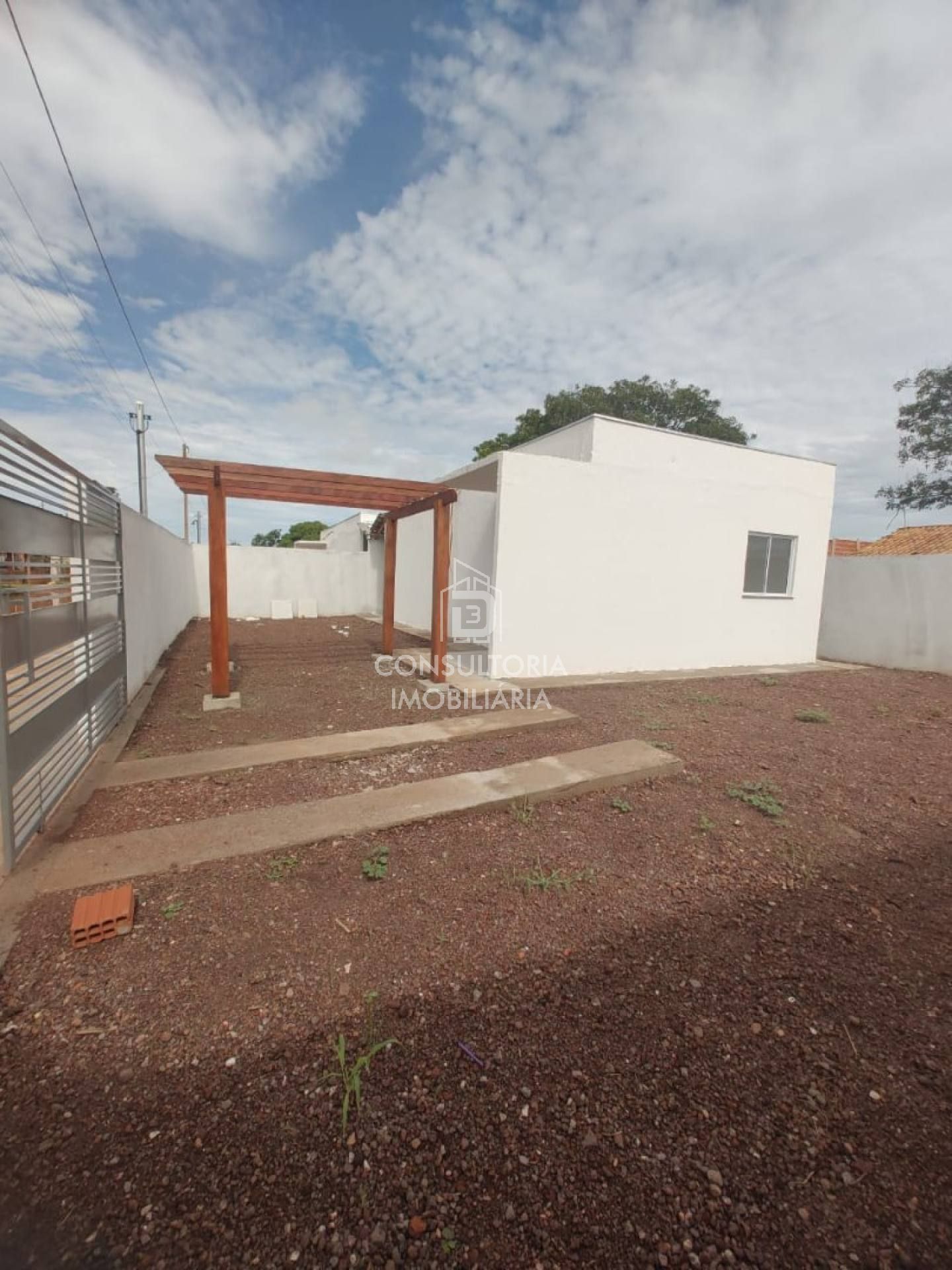 CASA BAIRRO OURO VERDE