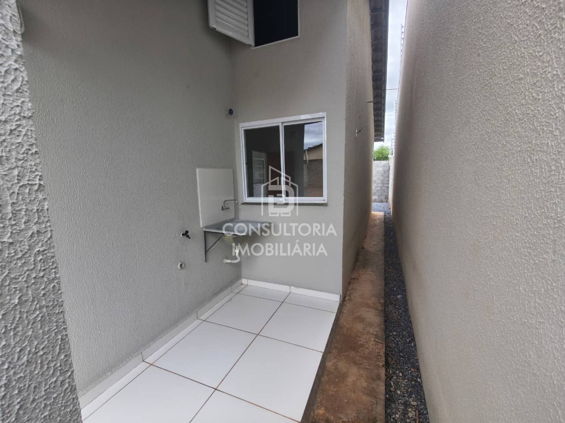 CASA BAIRRO NOVA FRONTEIRA