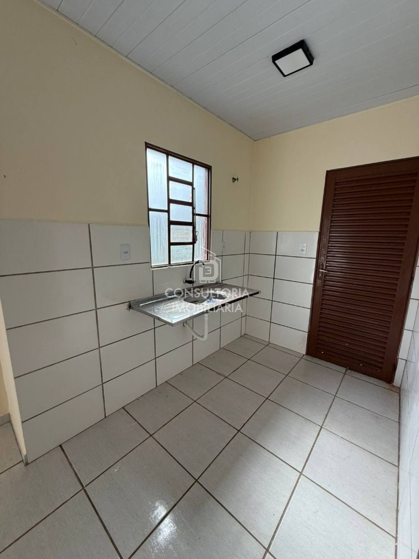 CASA BAIRRO FRANCISCA LOUREIRO BORBA