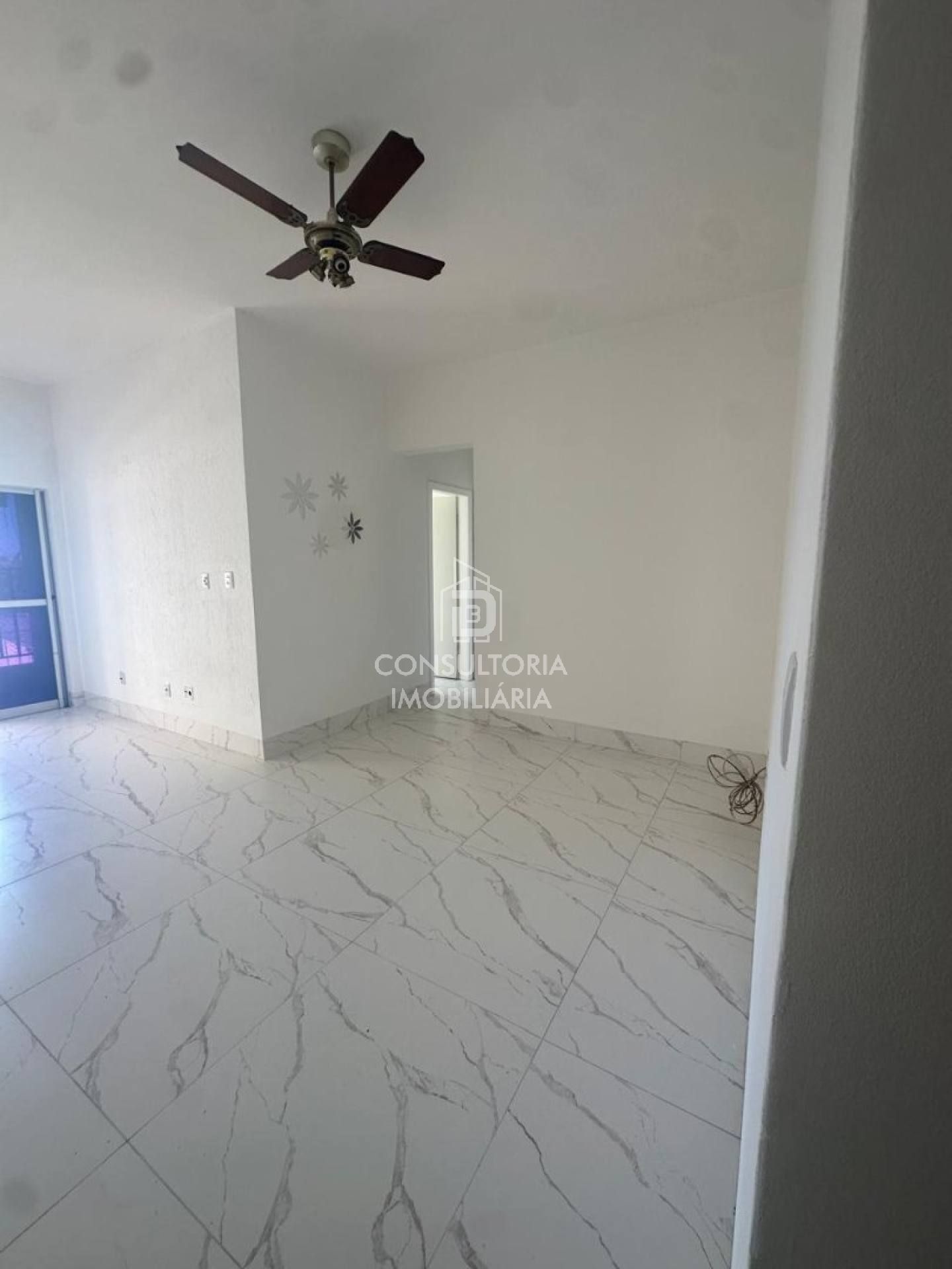 APARTAMENTO RESIDENCIAL ADÉLIA