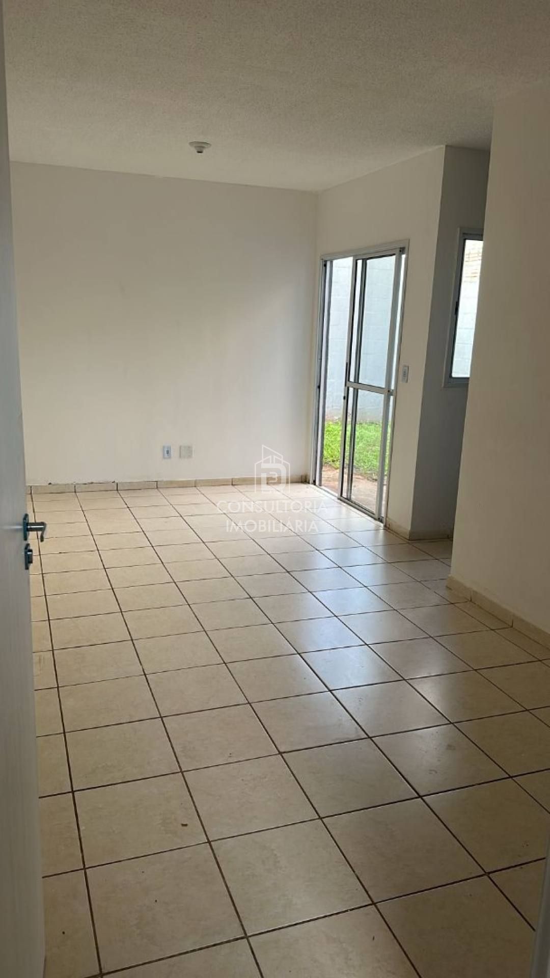 CASA RESIDENCIAL ESMERALDA