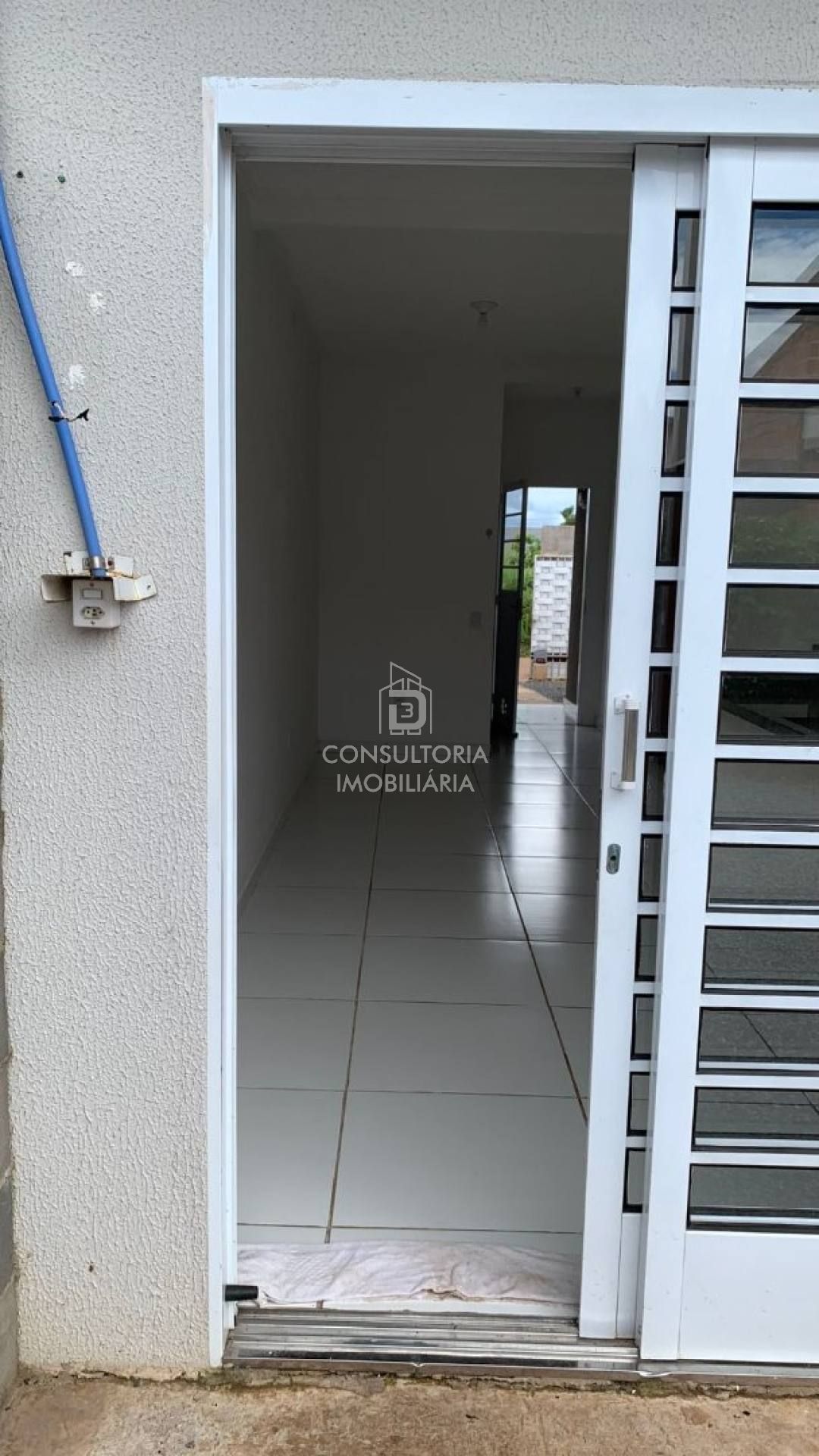 Casa Para Vender com 2 quartos (sendo 1 suíte) no bairro nova fronteira em Várzea Grande