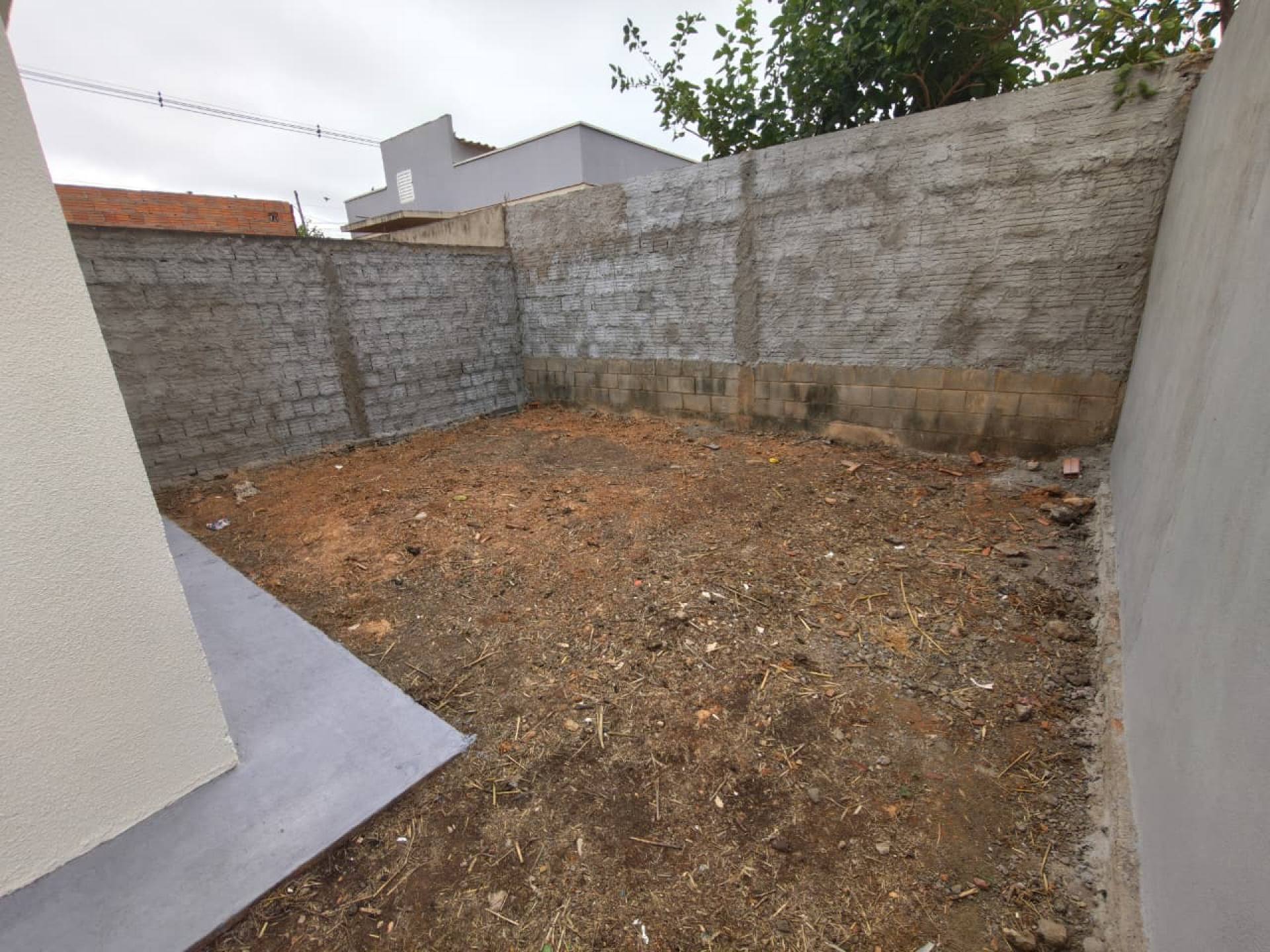 CASA BAIRRO PAIAGUAS