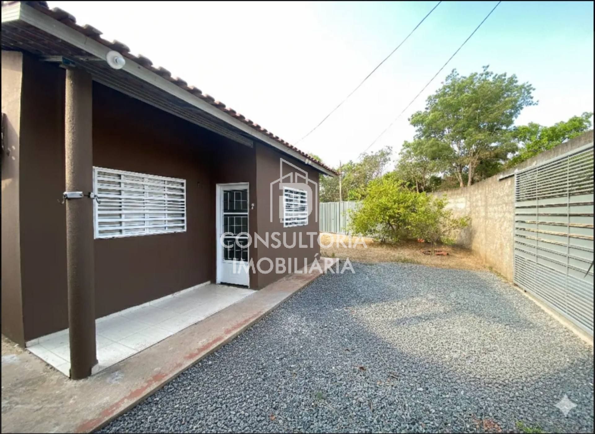 CASA BAIRRO SANTA TEREZINHA