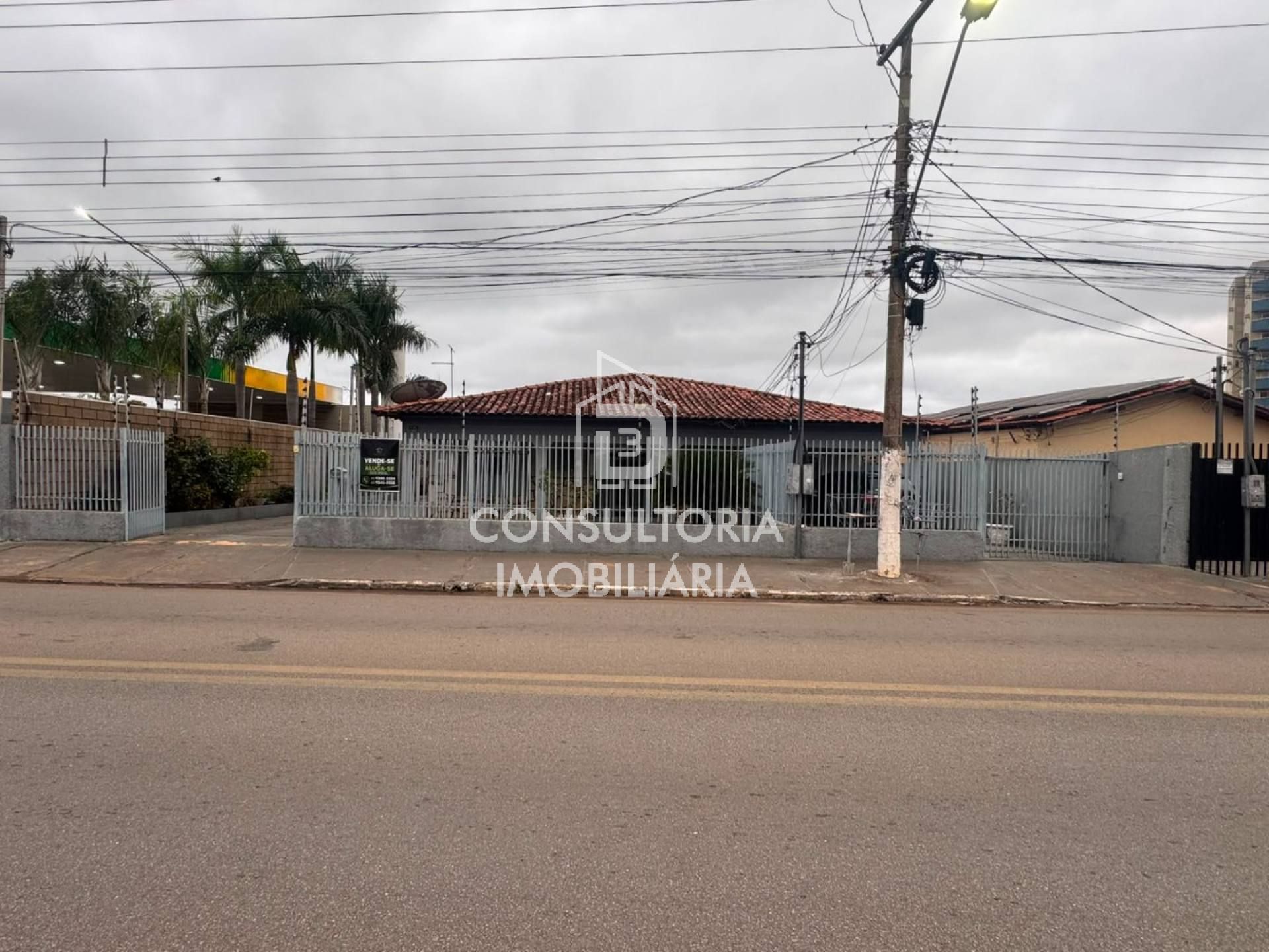 CASA CENTRO DE VARZEA GRANDE