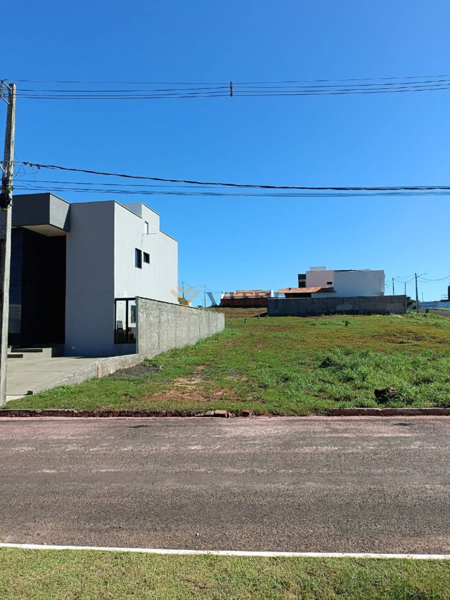 Lote / Terreno no Condomínio Aldebaran Leste - Teresina/PI