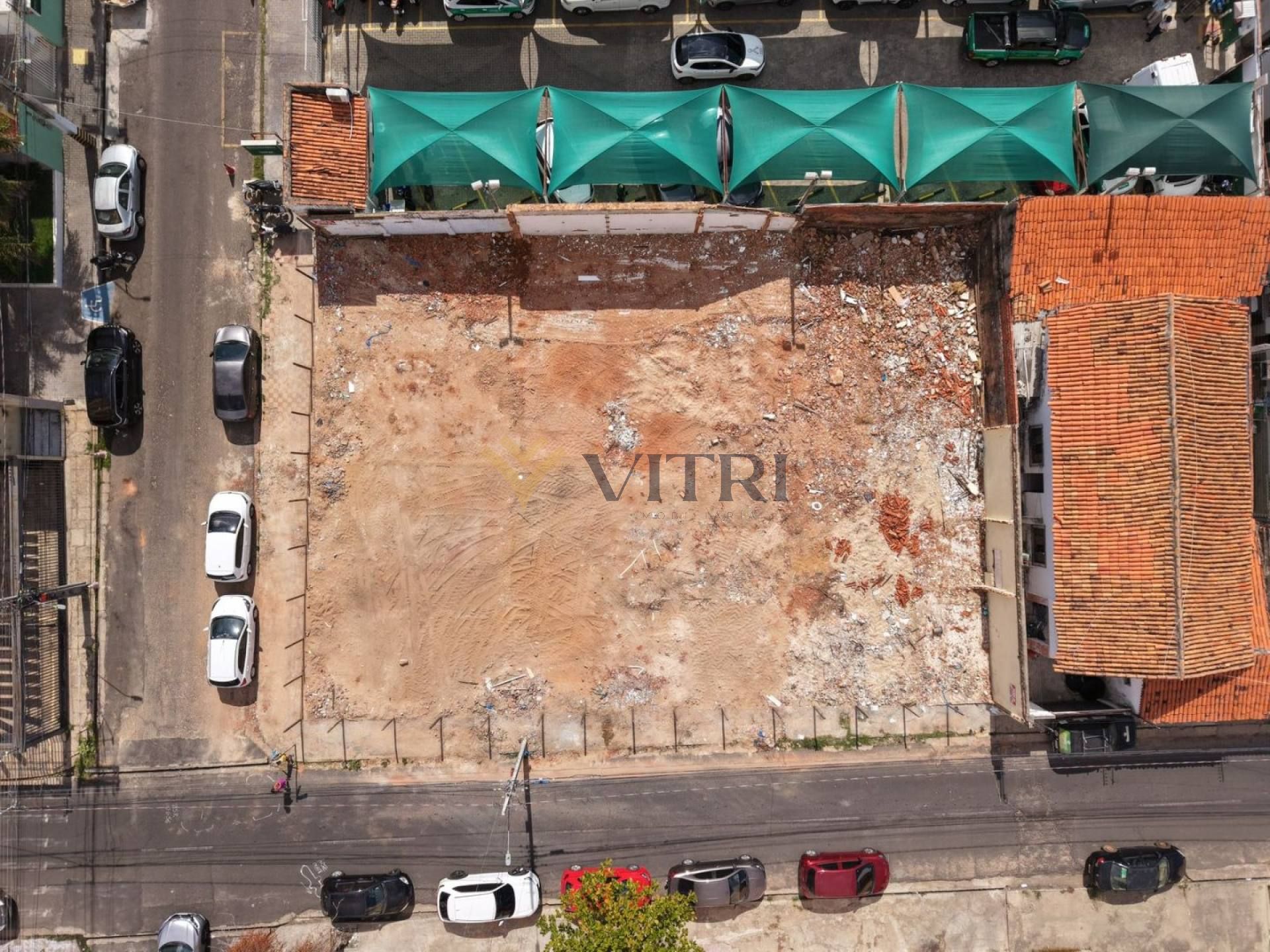 Lote / Terreno no Centro - Teresina/PI