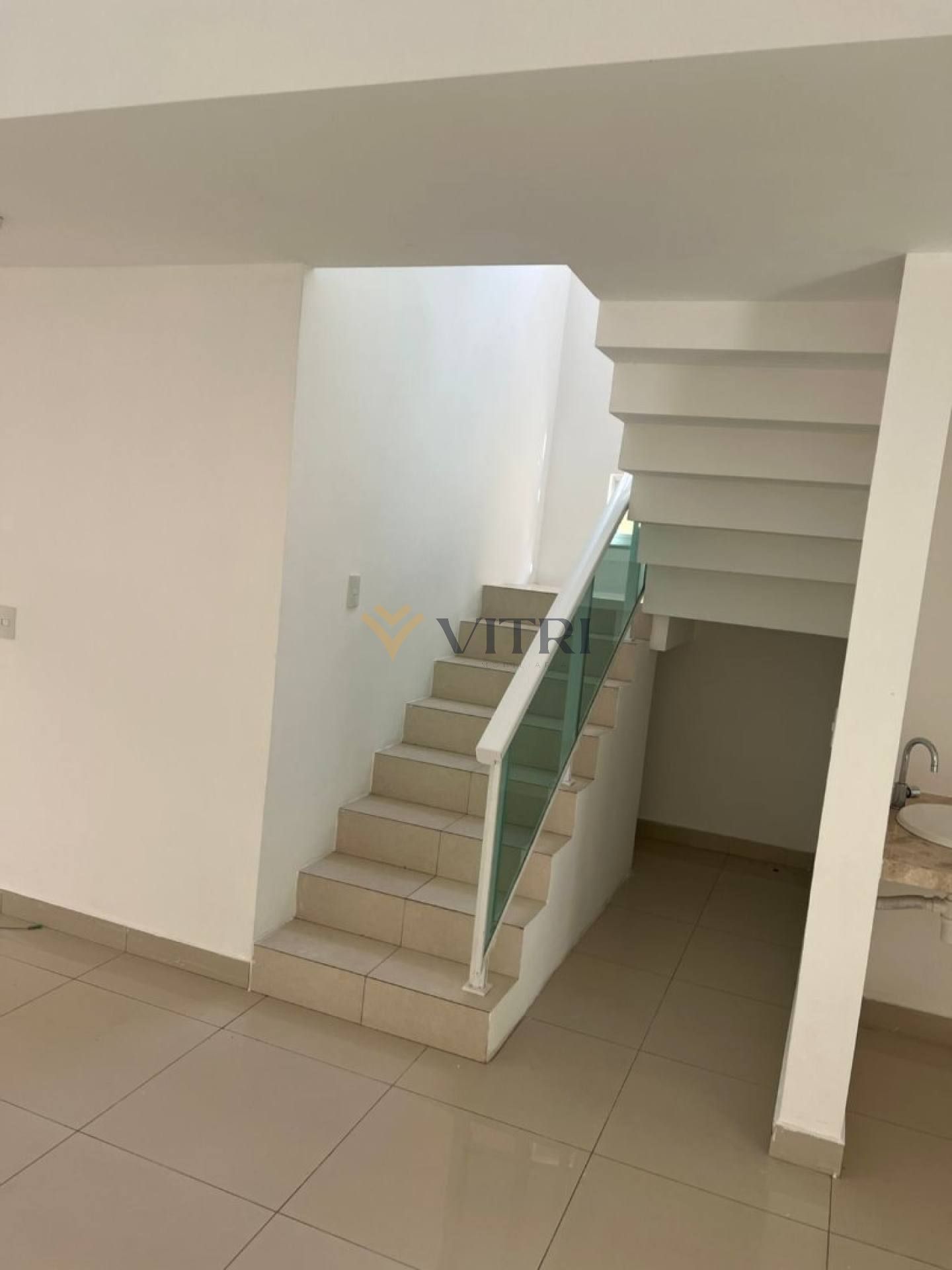 Casa Duplex com 4 Quartos, 160m² - Condomínio Montana Premiere