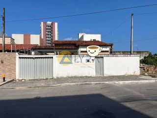 Casa Candeias