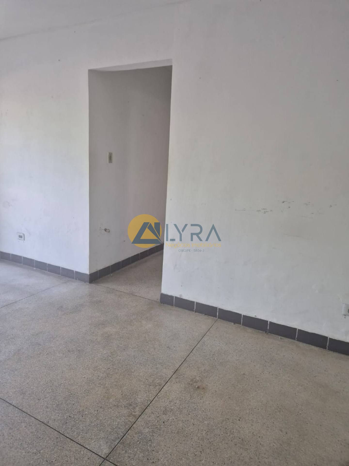 Apartamento Para Vender com 2 quartos no bairro Várzea em Recife