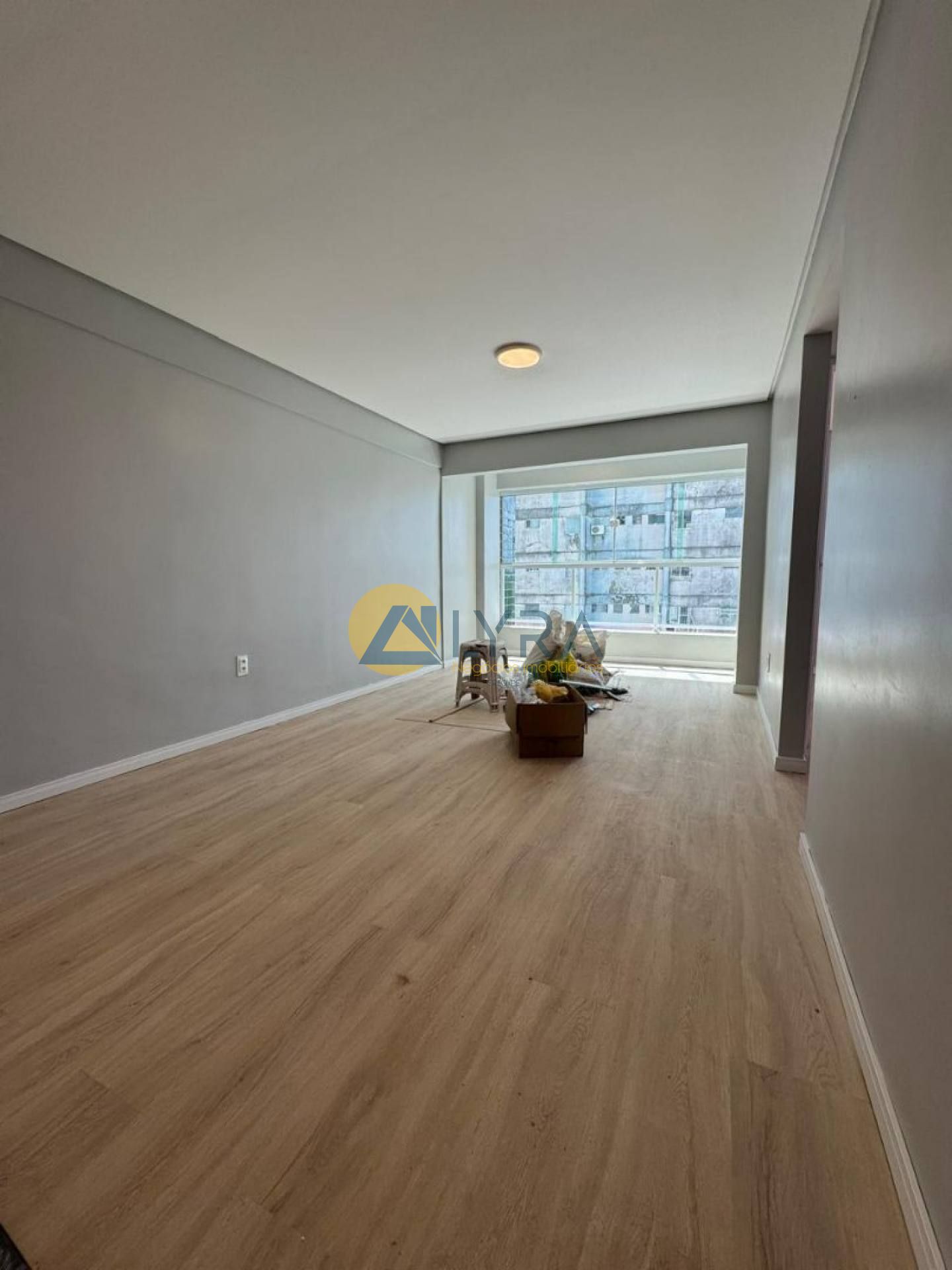 Apartamento Para Vender com 2 quartos no bairro Várzea em Recife