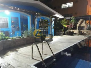 Casa em Piedade com Piscina e 6 vagas de garagem