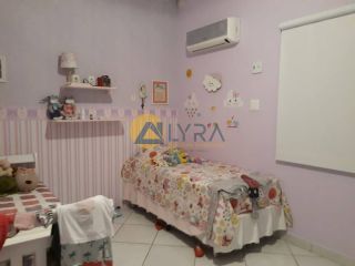 Casa em Piedade com Piscina e 6 vagas de garagem