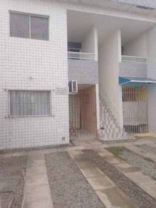 Casa Privê Térrea com 2 quartos