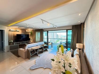 MARINAS ART RESIDENCE