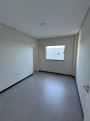 Padang Beach Residence – Casa com Área Gourmet e Churrasqueira