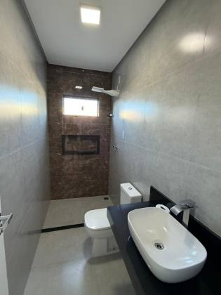 Padang Beach Residence – Casa com Área Gourmet e Churrasqueira