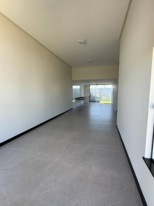 Padang Beach Residence – Casa com Área Gourmet e Churrasqueira