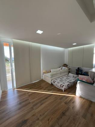 Residencial Damha - Casa Alto Padrão com 4 Suítes e Piscina Privativa