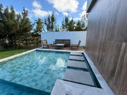 Residencial Damha - Casa Alto Padrão com 4 Suítes e Piscina Privativa