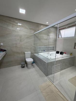 Casa de Alto Padrão com 4 Suítes e Piscina Privativa a venda no Damha