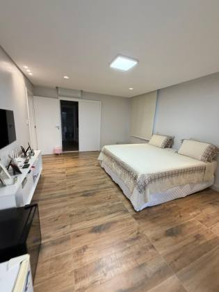 Casa de Alto Padrão com 4 Suítes e Piscina Privativa a venda no Damha
