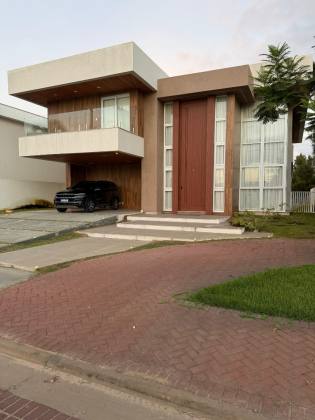 Casa de Alto Padrão com 4 Suítes e Piscina Privativa a venda no Damha