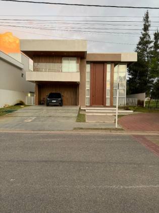 Casa de Alto Padrão com 4 Suítes e Piscina Privativa a venda no Damha