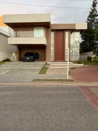 Casa de Alto Padrão com 4 Suítes e Piscina Privativa a venda no Damha