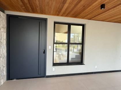 Residencial Damha Sergipe – Casa Alto Padrão com 4 Suítes e Piscina | Barra dos Coqueiros