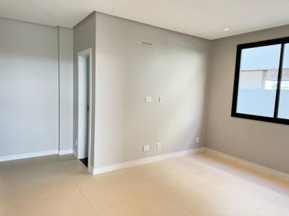 Residencial Damha Sergipe – Casa Alto Padrão com 4 Suítes e Piscina | Barra dos Coqueiros