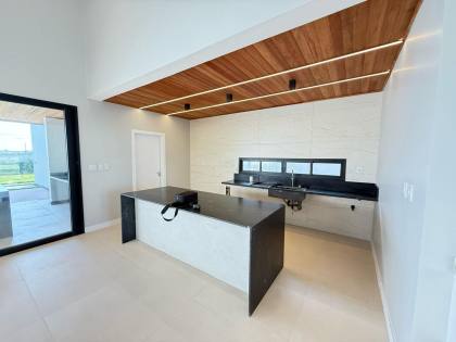 Residencial Damha Sergipe – Casa Alto Padrão com 4 Suítes e Piscina | Barra dos Coqueiros